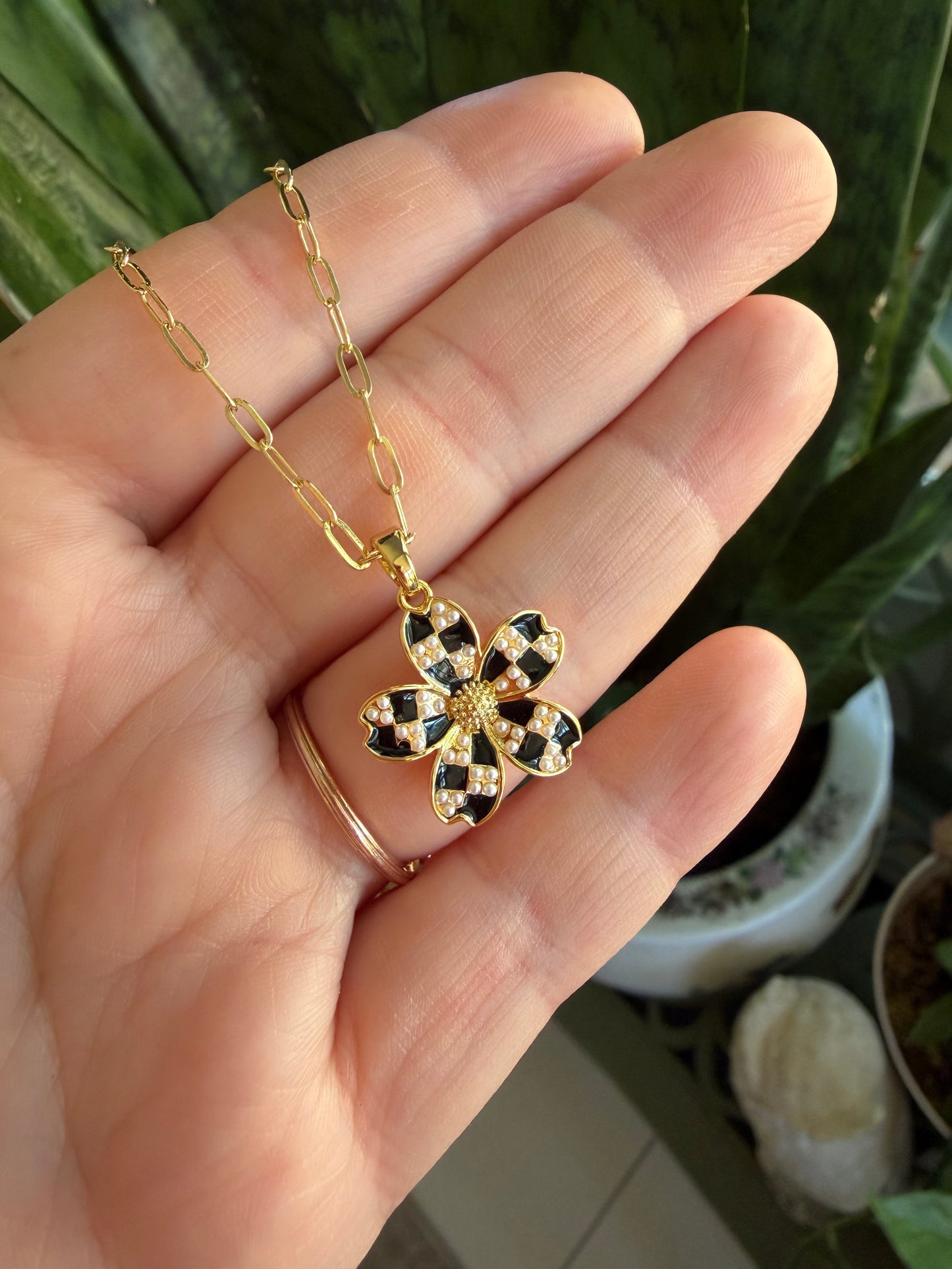 Checkered Flower GF Necklace